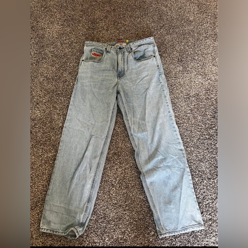 Empyre Light Wash Relaxed Women’s Jeans